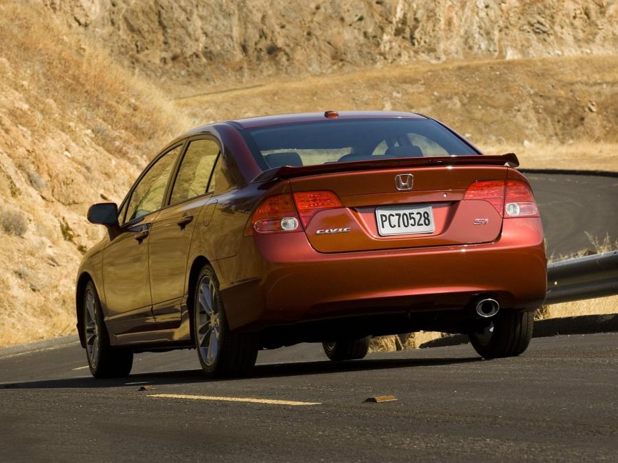  Honda Civic Si Sedan 2008 года  (фото 31 из 38)